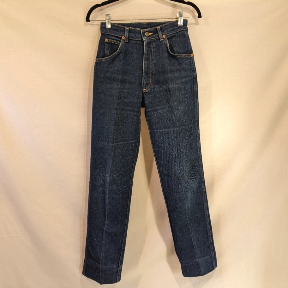 Vintage High Rise Mid Wash Lee Jeans Size Vintage 9 S/M